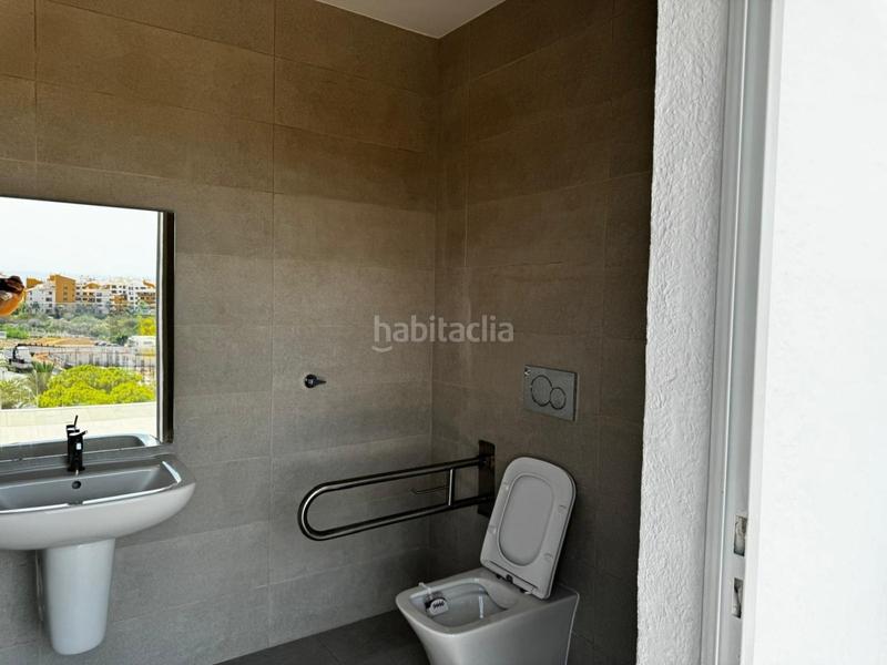 Foto bea8758d-195a-45bb-9a60-2f49c8c5bd02. Appartement avec chauffage parking piscine dans Punta Prima Torrevieja