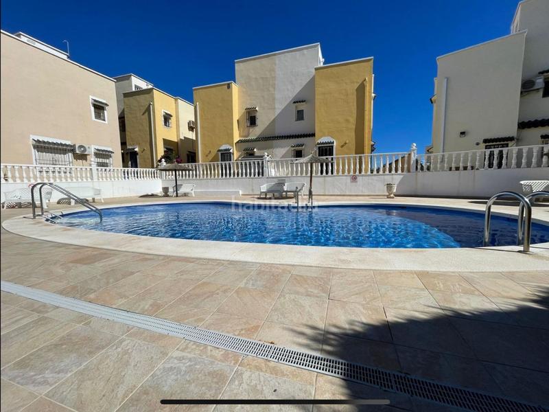 Foto 25fc77d7-f816-4a96-9407-87acd3fb04b5. Casa a schiera con riscaldamento parcheggio piscina in Orihuela