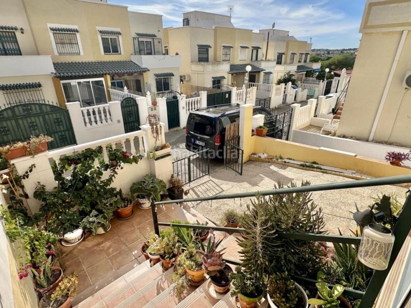 Foto 2695dde4-cf9e-44ed-999b-e29f9a23f4b6. Casa a schiera con riscaldamento parcheggio piscina in Orihuela