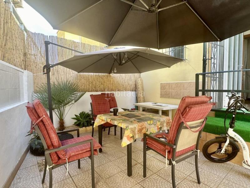 Foto 3626e54a-91a8-4d42-8abd-d6a9684afd46. Casa a schiera con riscaldamento parcheggio piscina in Orihuela