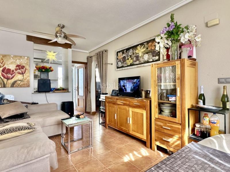 Foto 9a9c5a2c-9416-4dfb-9d5f-b6390e1e4767. Casa a schiera con riscaldamento parcheggio piscina in Orihuela