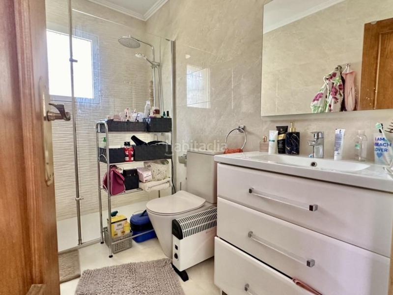 Foto a5fcd860-8a18-4f8c-bdfd-eb641142421e. Casa a schiera con riscaldamento parcheggio piscina in Orihuela