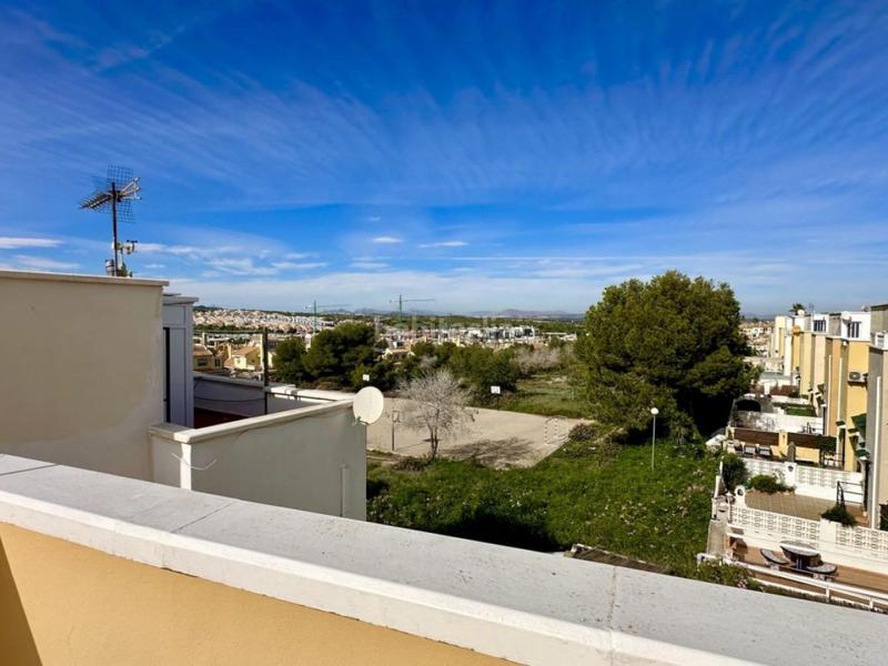 Foto ad43537d-4e72-464f-a70e-18fbc34fa9b8. Casa a schiera con riscaldamento parcheggio piscina in Orihuela