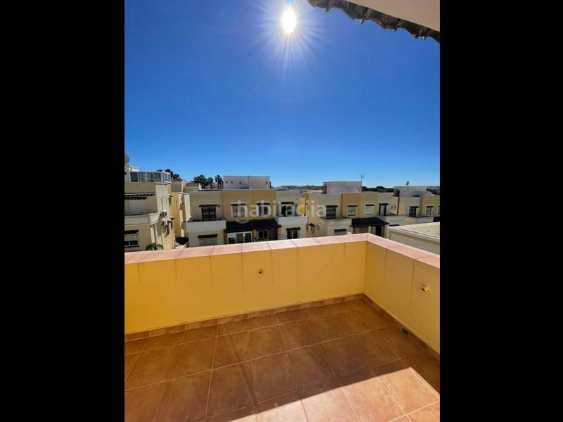 Foto db631f00-fafe-4f11-9ae4-13310e88d6c2. Casa a schiera con riscaldamento parcheggio piscina in Orihuela