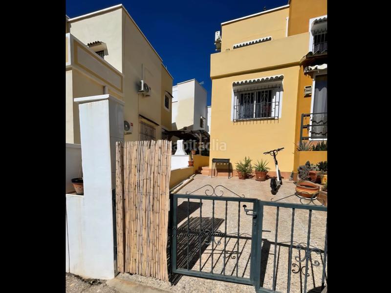 Foto e22c82a3-15b3-4cb1-9f6c-e6ac8ed8c08c. Casa a schiera con riscaldamento parcheggio piscina in Orihuela