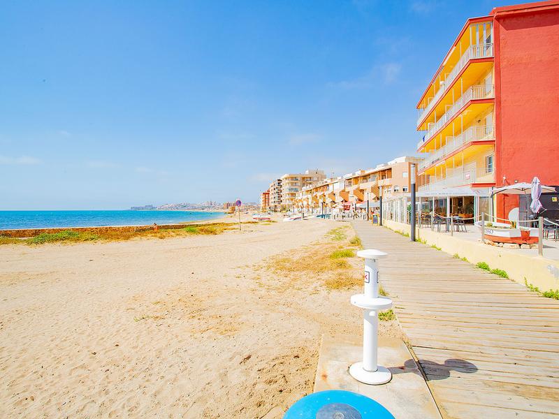 Foto 0e083a02-ca2d-46a5-8501-ad71d5dfa7a5. Piccolo appartamento con riscaldamento piscina in Torrevieja