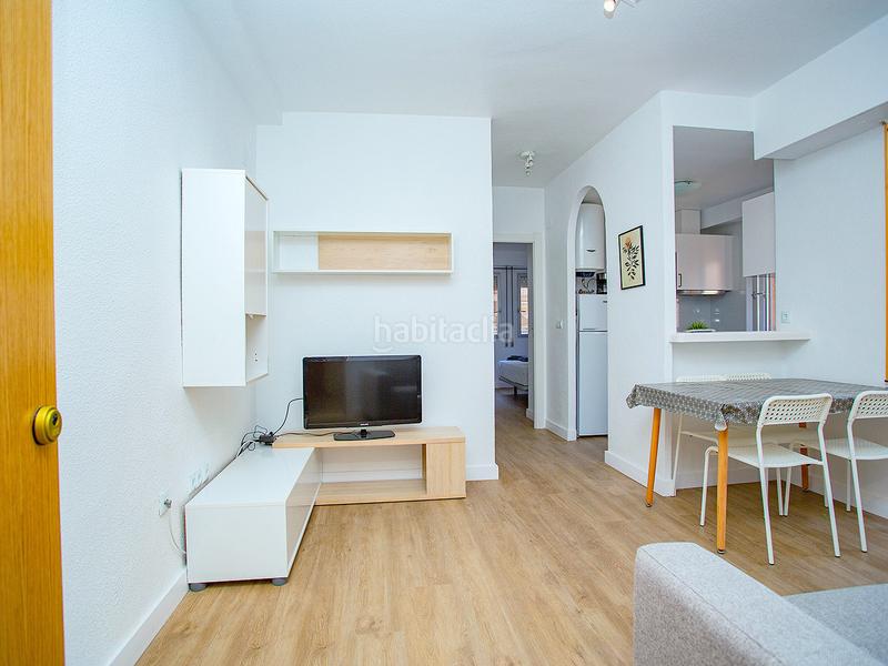 Foto 5f2635ef-bcb6-4dbf-bfb3-ec76d22fe4d2. Piccolo appartamento con riscaldamento piscina in Torrevieja