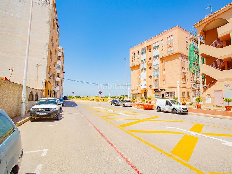 Foto bc8a2890-0b8f-4b77-a0bc-155ffcb7094c. Piccolo appartamento con riscaldamento piscina in Torrevieja