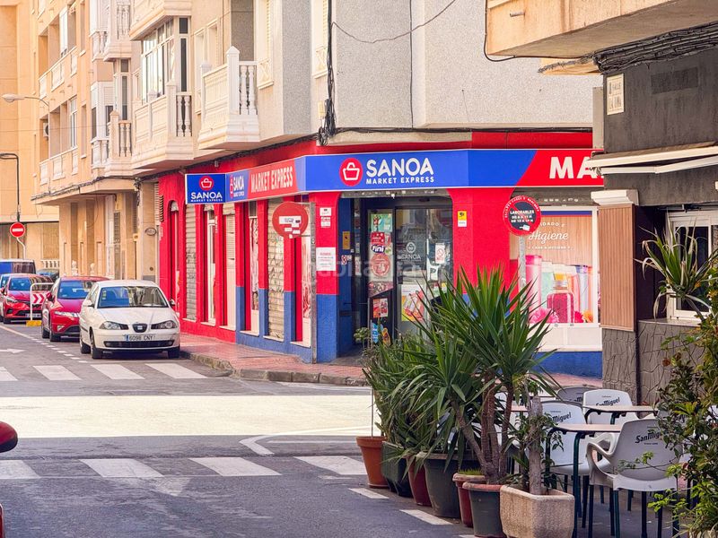 Foto 5a2c40e5-c744-4fe7-ba22-39f88378a60f. Àtic amb calefacció a Avenida Habaneras - Curva de Palangre Torrevieja