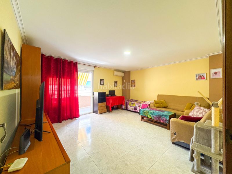 Foto bfd3fe38-a1ff-46c0-b3ce-0ccc2bc0d7c4. Apartament amb calefacció a Centro - Muelle Pesquero Torrevieja