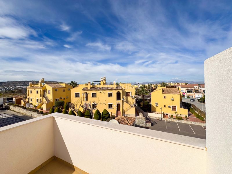 Foto 21b959aa-592f-48a8-92b9-cea2d4eec9d1. Casa adossada amb calefacció aparcament a Algorfa