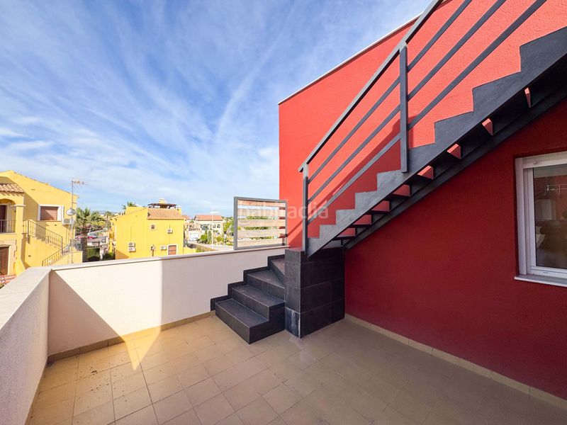 Foto 4afde026-921e-4d6c-8bb9-de6cb0e9f81f. Casa adossada amb calefacció aparcament a Algorfa