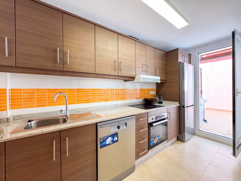 Foto ce60c72d-54bd-410d-ae29-de4513168f79. Casa adossada amb calefacció aparcament a Algorfa