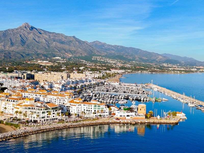 Foto ab2d8b6e-4f8c-4375-987b-2a64ef7084c5. Apartament amb calefacció aparcament piscina a Nueva Atalaya Estepona