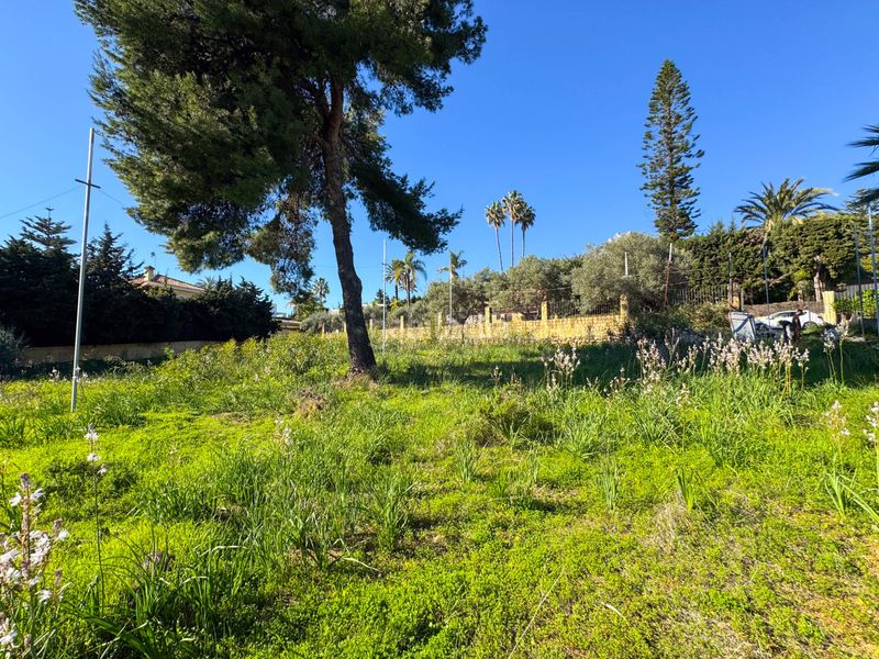 Foto b74cadbf-91ba-46f2-b6c2-67f3fa4e63de. Terreny residencial a Sierra Blanca Marbella