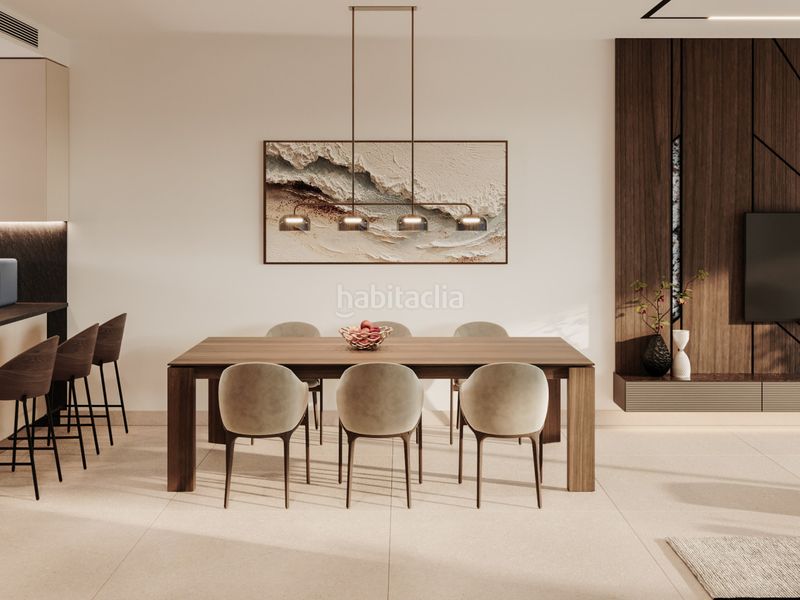 Foto dd018c35-e13c-43af-8172-4d79bafcbac5. Chalet esta villa exclusiva en Elviria combina arquitectura moderna con un entorno natural privilegiado, ofreciendo vistas despejadas al en Marbella