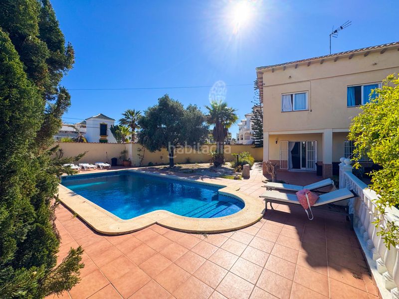 Foto b4388d0d-db3f-4ba5-9978-57a98d266c89. Xalet amb aparcament piscina a Cañada del Molino Torrevieja