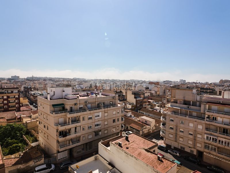 Foto 6acb3c75-4f4e-410a-85f2-28a42e751dec. Apartament amb calefacció aparcament a El Molino Torrevieja