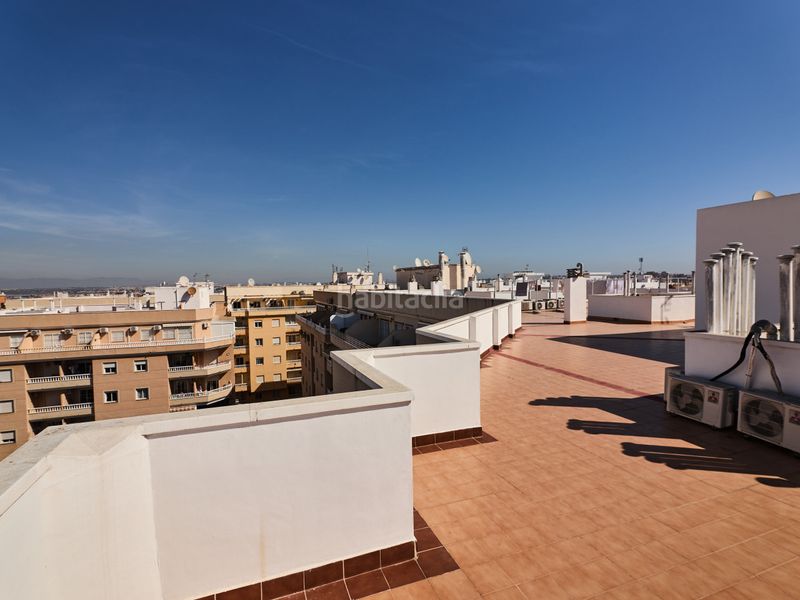 Foto ad3d60af-bc32-400c-b4a9-3cd4c038132d. Apartament amb calefacció aparcament a El Molino Torrevieja