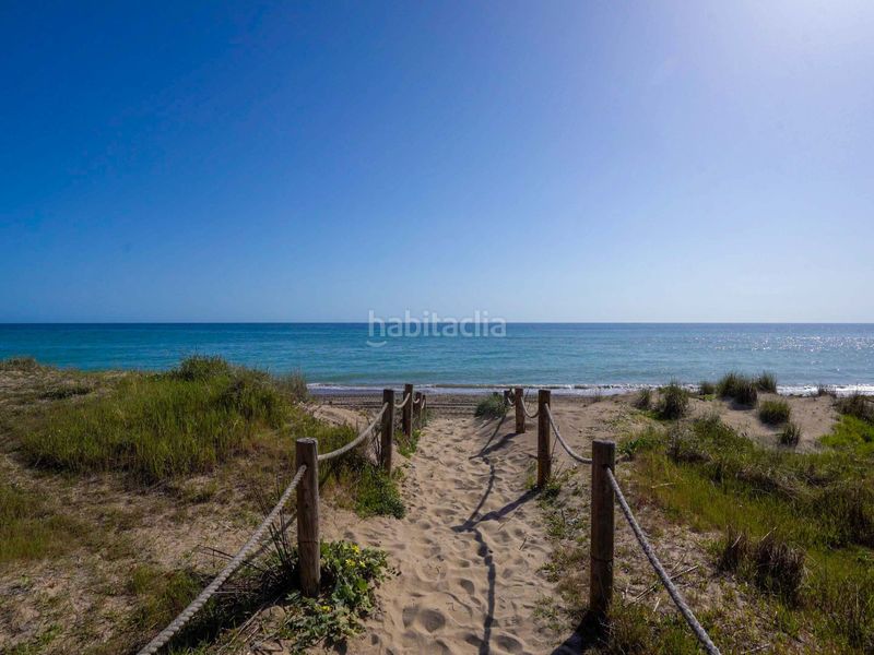 Foto 8e621c2d-374b-44d1-92e4-181c25e0dd92. Planta baixa amb calefacció aparcament piscina a Marbella
