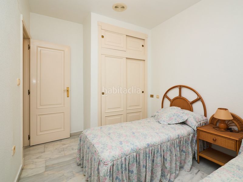 Foto 6ffb81f8-2a0f-49ed-87e9-b58b24776e4c. Apartament amb calefacció aparcament piscina a Zona los Frutales Torrevieja