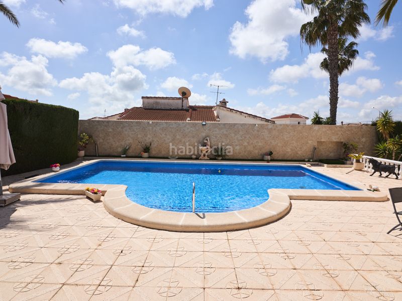 Foto 0dd94f1a-261e-4645-9079-b1c46e691be1. Casa amb calefacció aparcament piscina a Centro de la Ciudad Quesada Rojales