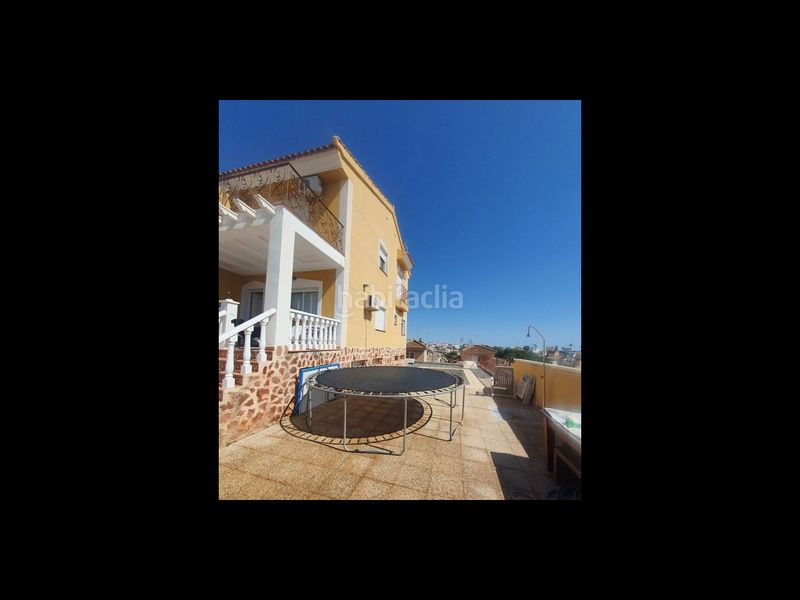 Foto 846c2112-dfda-4318-b884-5bcad4f1abb0. Casa amb calefacció aparcament piscina a Villamartín-Las Filipinas Orihuela