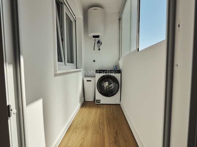 Foto 64e73467-98b9-469f-ac13-a882c16f2261. Apartament amb calefacció aparcament piscina a Punta Prima Torrevieja