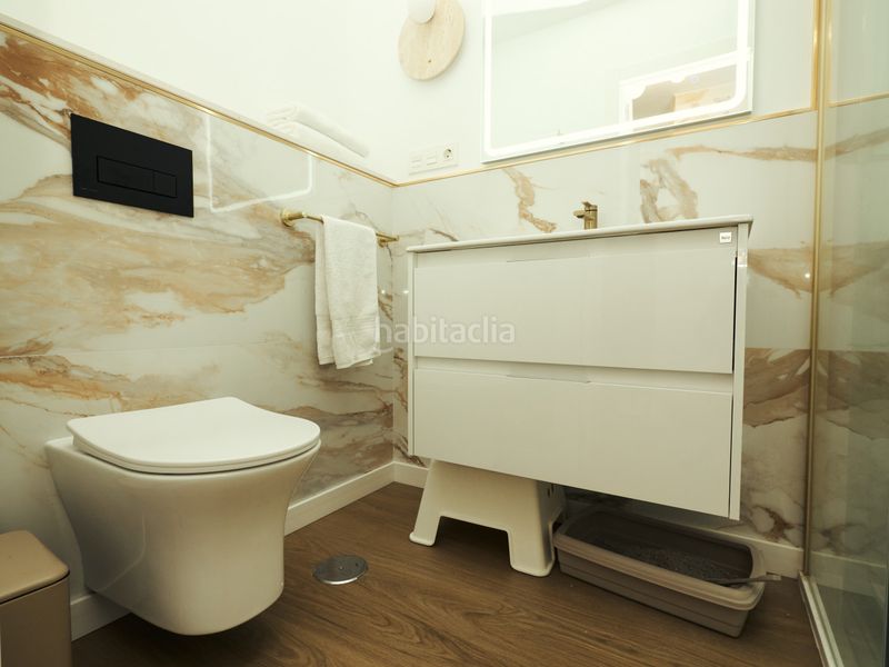 Foto eec37798-64d9-4d24-9e94-0d5802ec0296. Apartament amb calefacció aparcament piscina a Punta Prima Torrevieja