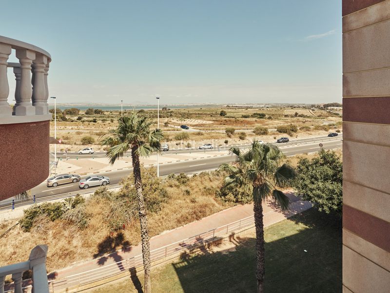 Foto c28e7d22-7aa8-4d1c-ab76-87d8c3c8fd62. Apartament amb calefacció piscina a Gaspar Perelló Torrevieja