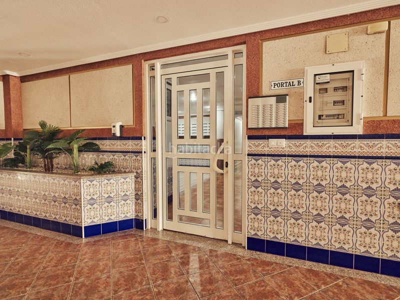 Foto c82f9947-0c22-48dc-86da-9d7641eda7db. Apartament amb calefacció piscina a Gaspar Perelló Torrevieja