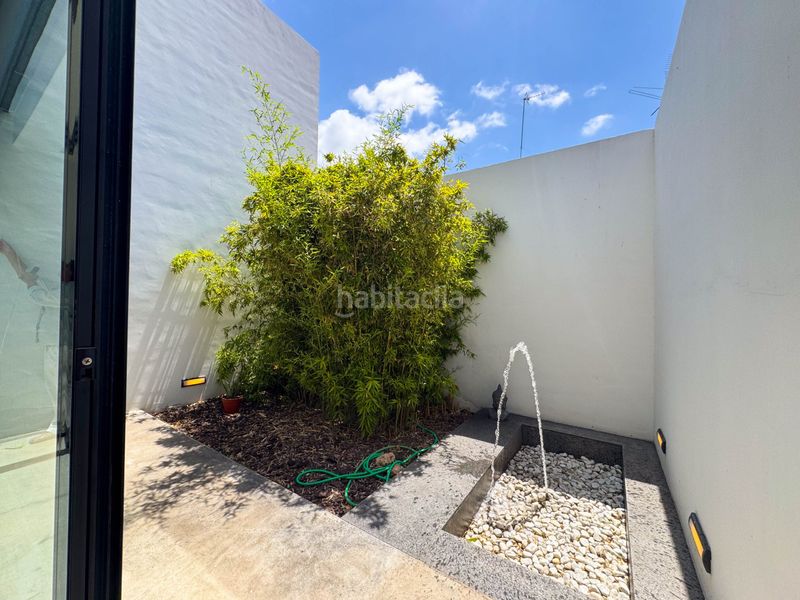 Foto e1f8cf49-3e23-4a0b-8e8d-2d464171ba0a. Casa adossada amb calefacció aparcament a Almoradí