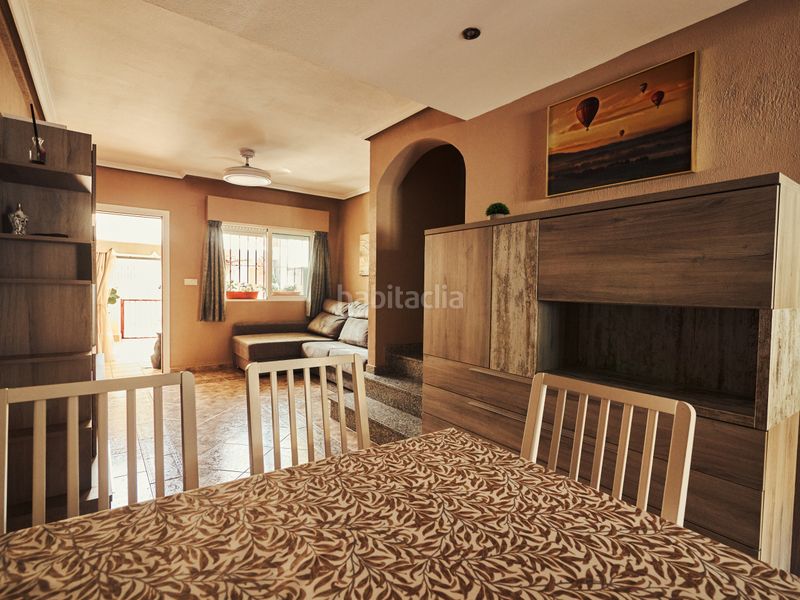 Foto d8326202-8781-478c-b881-f67daf72d0de. Casa adossada amb calefacció aparcament piscina a Orihuela