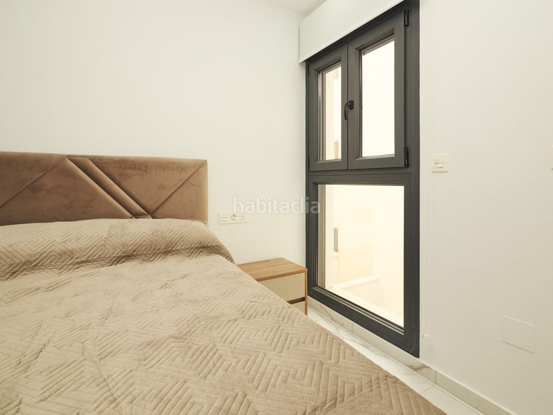 Foto 206b445b-87bf-4a00-9cdb-ce76adde40ab. Apartament amb calefacció aparcament piscina a Avenida Habaneras - Curva de Palangre Torrevieja