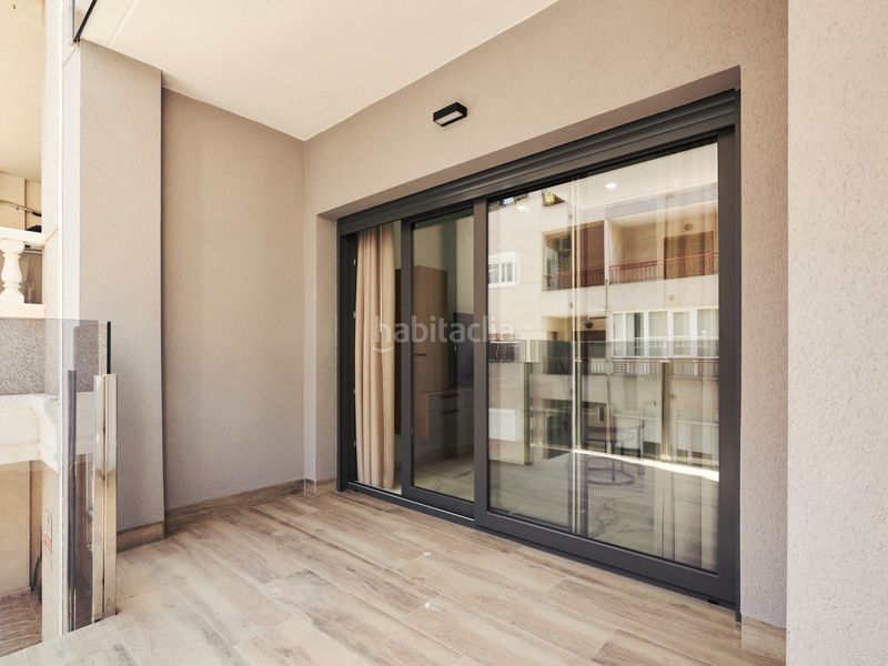 Foto a2b188e7-1c1c-4dca-91ae-0d91a7a96a45. Apartament amb calefacció aparcament piscina a Avenida Habaneras - Curva de Palangre Torrevieja