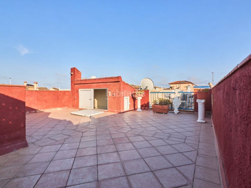 Foto 28bf46e4-29a9-474b-b294-eaa6a89d64fb. Casa amb calefacció aparcament piscina a Zona Carrefour - Urbanizaciones Torrevieja