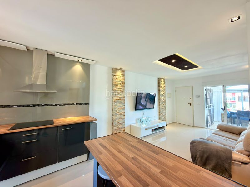 Foto d98b715e-47db-40cc-9d13-f7eb7d0fccad. Apartament amb calefacció piscina a La Florida Orihuela