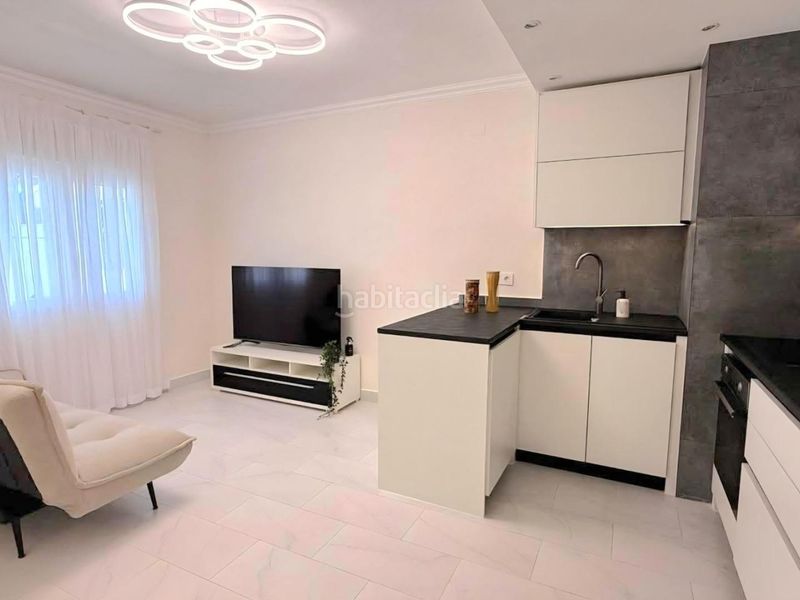Foto 181a43ac-5a45-469a-a368-923467b14c50. Casa adossada amb calefacció piscina a nueva Torrevieja Torrevieja