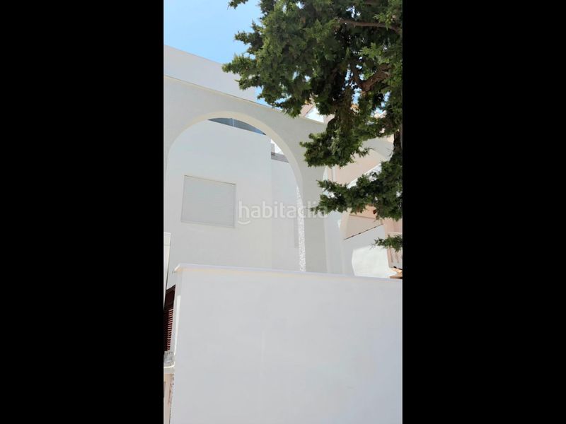 Foto 412a1b71-733a-4e30-854e-701d17955f59. Casa adossada amb calefacció piscina a nueva Torrevieja Torrevieja