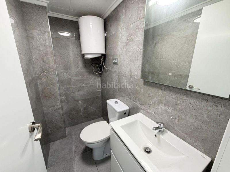 Foto 58a9d7ed-76d0-410e-abe4-904d16094c0b. Casa adossada amb calefacció piscina a Torreblanca Torrevieja