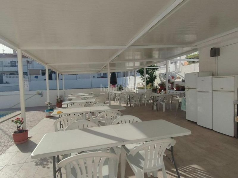 Foto f713e264-5603-41e7-bbf7-2d299a989b3f. Casa adossada amb calefacció piscina a Torreblanca Torrevieja