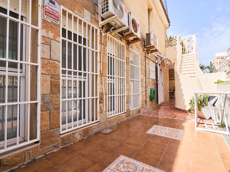 Foto c04ea6ec-68c9-41f4-affb-9d2d1f7c9def. Casa amb calefacció a Los Europeos Torrevieja