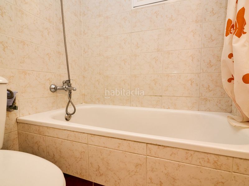 Foto 76b32fea-21a4-44d2-bb65-6eae6a7fe6fc. Apartament amb calefacció piscina a La Veleta Torrevieja