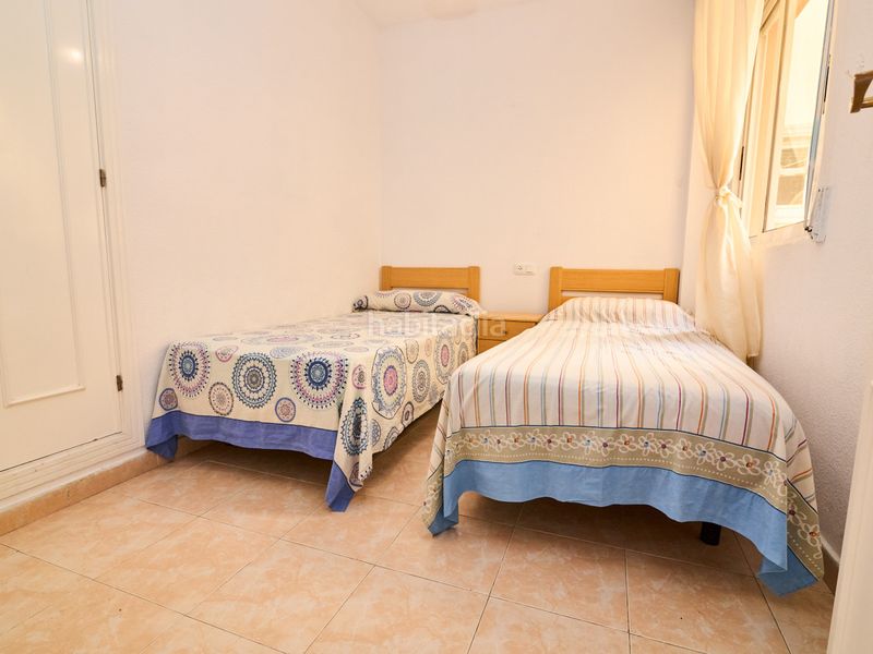 Foto 7dc7bdcb-8928-401f-8d7a-0380c49fbdd3. Apartament amb calefacció piscina a La Veleta Torrevieja