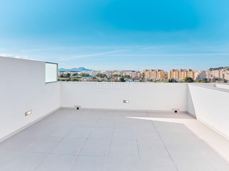 Foto c5090a42-309e-4009-8732-08ad3f6a962d. Àtic amb calefacció aparcament piscina a Centro Urbano Dénia