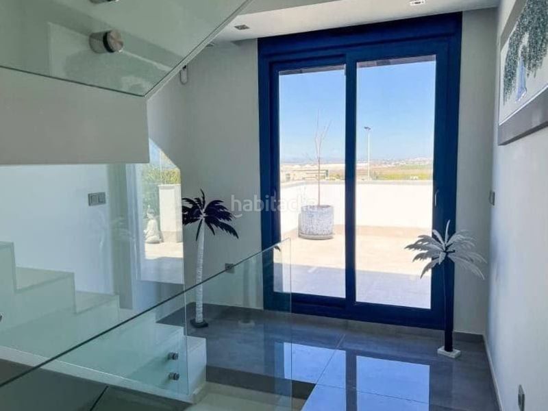 Foto dda7975a-8d8f-4f6b-a26a-9cff00b9c0af. Casa amb calefacció aparcament piscina a Los Balcones-Los Altos Torrevieja