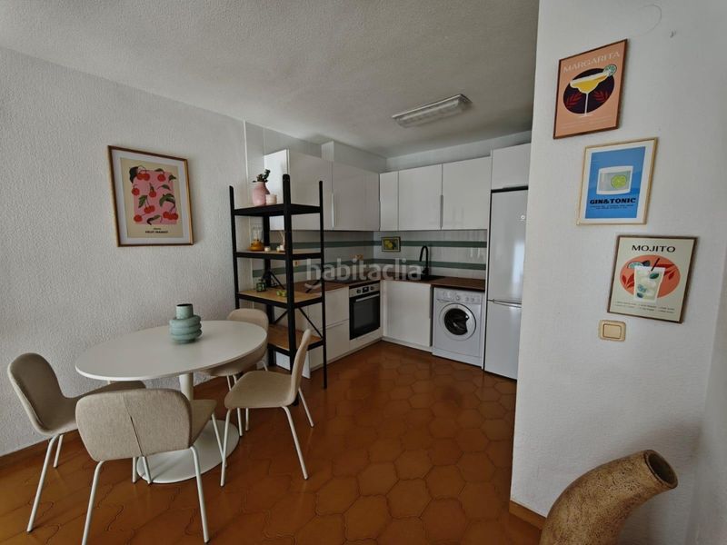 Foto 0b6cbfe1-5c5d-4934-bb3a-fd5f44d60885. Casa amb calefacció piscina a Cabo Roig Orihuela