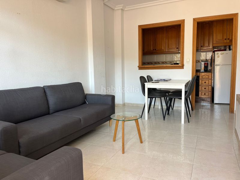 Foto 8a9bf524-b621-410b-9b5b-b64670b75bbe. Apartament amb calefacció aparcament piscina a Antonio Machado Torrevieja