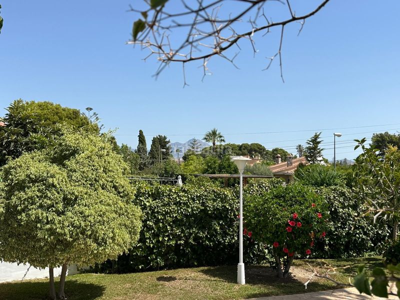 Foto ad6311bf-a736-462f-89f2-311632985e13. Xalet amb calefacció piscina a La Huerta Mutxamel