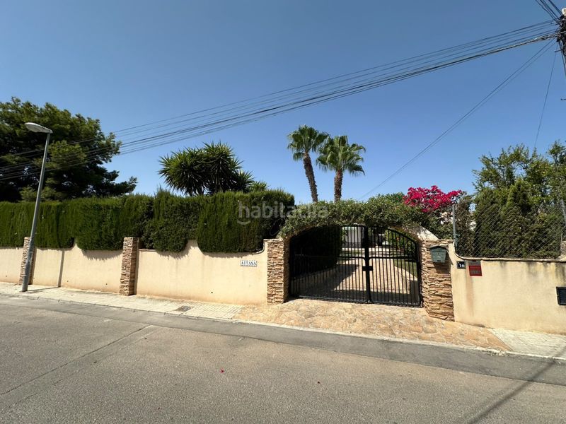 Foto d67fe8b6-34e5-4e10-8df7-0f61d8b47d45. Xalet amb calefacció piscina a La Huerta Mutxamel